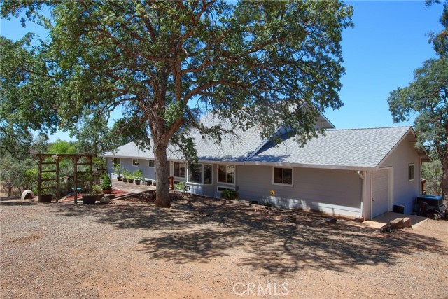 Image 2 for 5671 Bear Trap Dr, Mariposa, CA 95338