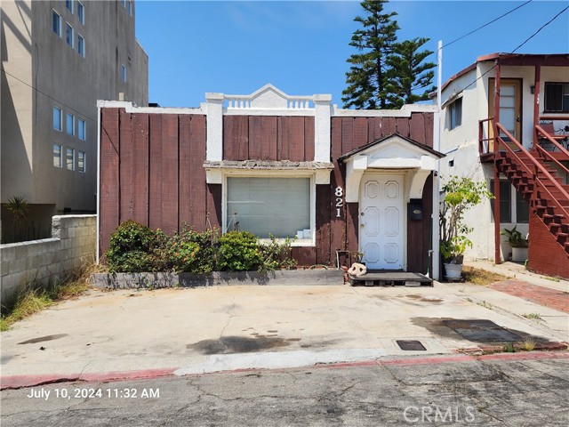 821 Bard Street, Hermosa Beach, California 90254, 2 Bedrooms Bedrooms, ,2 BathroomsBathrooms,Residential,Sold,Bard,SB24141512