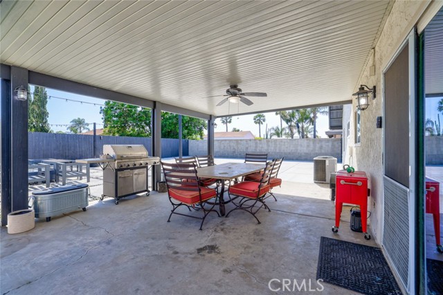 Detail Gallery Image 20 of 24 For 10514 Rouselle Dr, Jurupa Valley,  CA 91752 - 3 Beds | 2 Baths