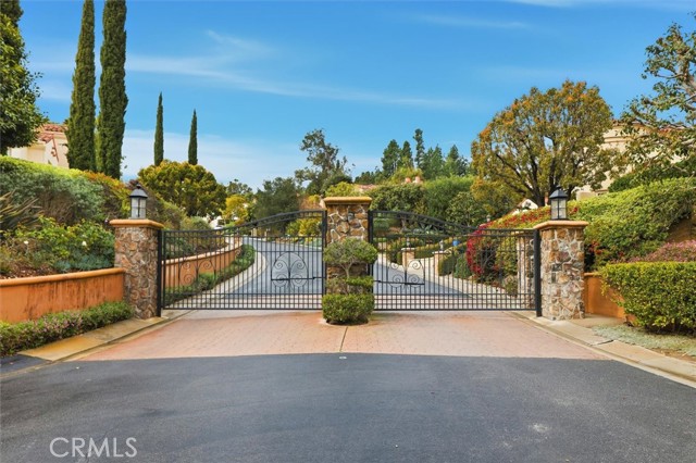 Detail Gallery Image 51 of 59 For 1852 Sharon, Santa Ana,  CA 92705 - 5 Beds | 4/1 Baths