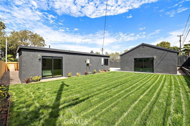 Detail Gallery Image 33 of 37 For 939 Congress St, Costa Mesa,  CA 92627 - 4 Beds | 2 Baths