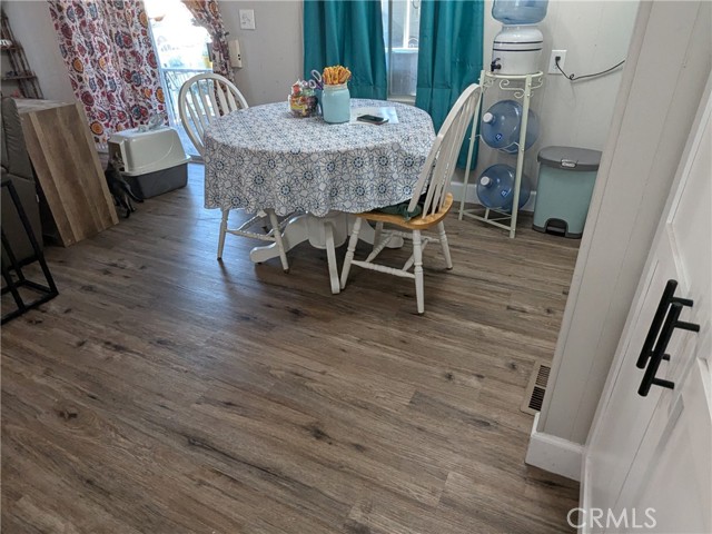 Detail Gallery Image 9 of 31 For 881 N Lake St #357,  Hemet,  CA 92544 - 2 Beds | 1 Baths