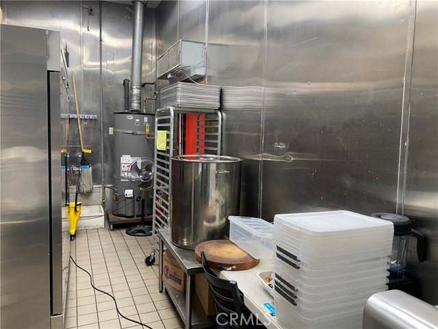 18438 E Colima Road, Rowland Heights CA: https://media.crmls.org/medias/54adbe69-c6b8-4567-8e3e-c49544931c43.jpg