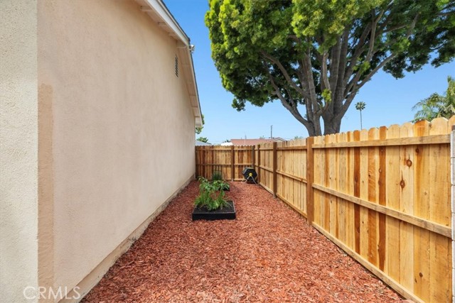 Detail Gallery Image 28 of 29 For 17428 Ash St, Fountain Valley,  CA 92708 - 3 Beds | 2 Baths