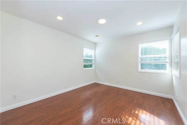 Detail Gallery Image 13 of 22 For 1207 Sycamore, Fullerton,  CA 92831 - 3 Beds | 2 Baths