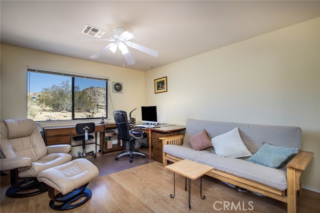 Detail Gallery Image 23 of 43 For 63257 Wagon Wheel Rd, Joshua Tree,  CA 92252 - 4 Beds | 2 Baths