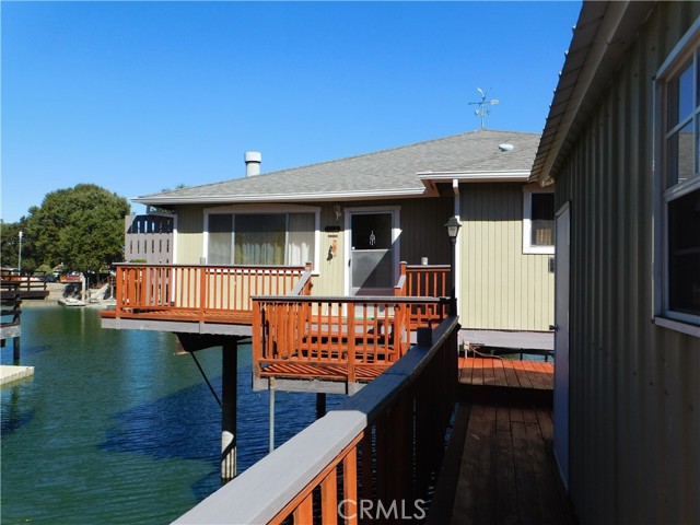 Detail Gallery Image 2 of 37 For 15178 Harbor Ln, Clearlake,  CA 95422 - 3 Beds | 2 Baths