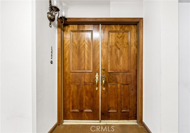 6222 Riviera Circle, Long Beach CA: https://media.crmls.org/medias/54b38e8f-be14-43d6-9eeb-b1949375a351.jpg