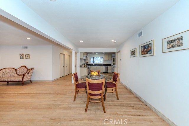 Detail Gallery Image 21 of 55 For 2309 E Sycamore St, Anaheim,  CA 92806 - 4 Beds | 2 Baths