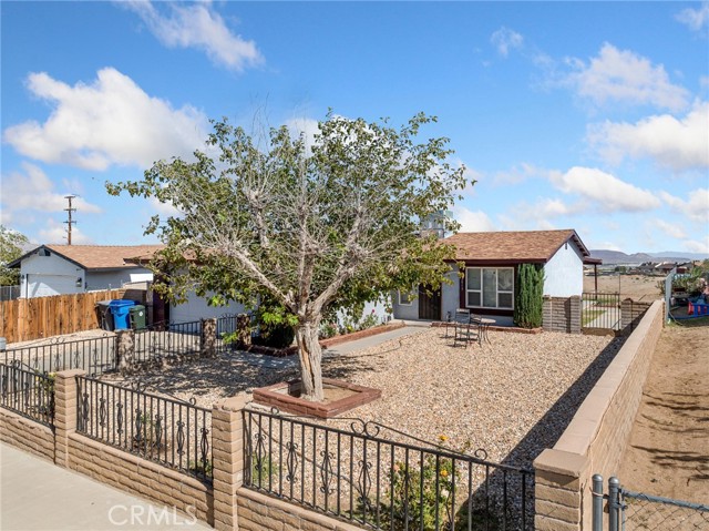 Detail Gallery Image 7 of 29 For 2013 Rushmore, Barstow,  CA 92311 - 3 Beds | 1/1 Baths