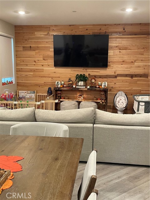 24269 Sonieta Court, Corona CA: https://media.crmls.org/medias/54b563cb-18db-44e7-8512-83c38c750e82.jpg