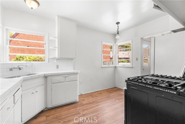10714 Franklin Avenue, Culver City CA: https://media.crmls.org/medias/54b5cd8f-06a8-447c-8015-cddc52040e01.jpg