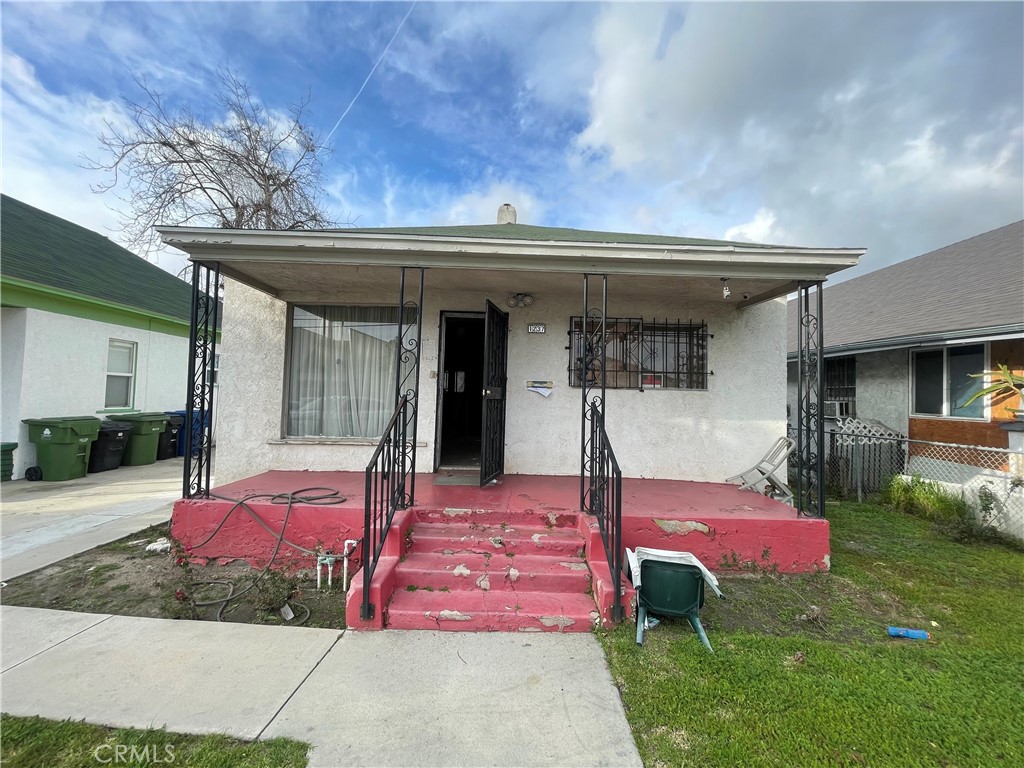 1237 E 51st Street, Los Angeles, CA 90011