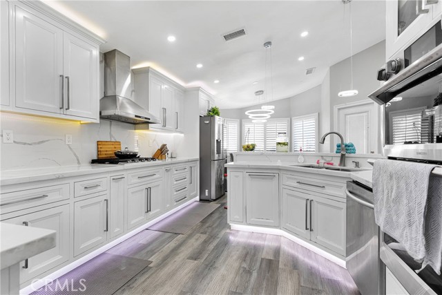 13046 Bermuda Dunes Drive, Victorville CA: https://media.crmls.org/medias/54b78c57-6c97-4a29-a01a-c035b2eb2653.jpg