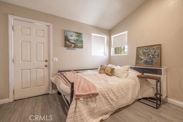Detail Gallery Image 22 of 45 For 439 Jeffries Rd, Big Bear Lake,  CA 92315 - – Beds | – Baths