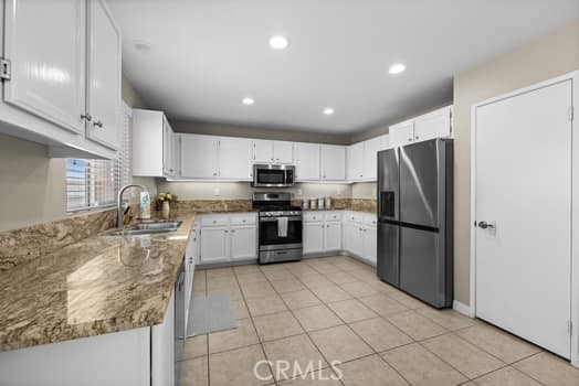 145 Buckthorn Way, Corona CA: https://media.crmls.org/medias/54b9a13d-a768-4479-ac4e-e05f7688124e.jpg