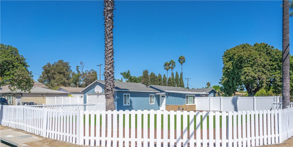 MLS #OC26142207 image #33
