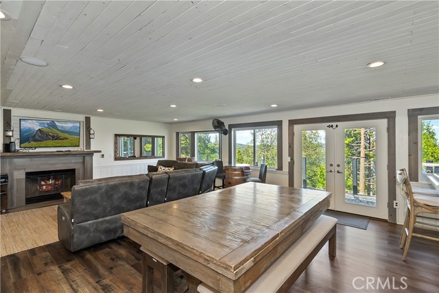 Image 3 of 38 For 533 Sunderland Court