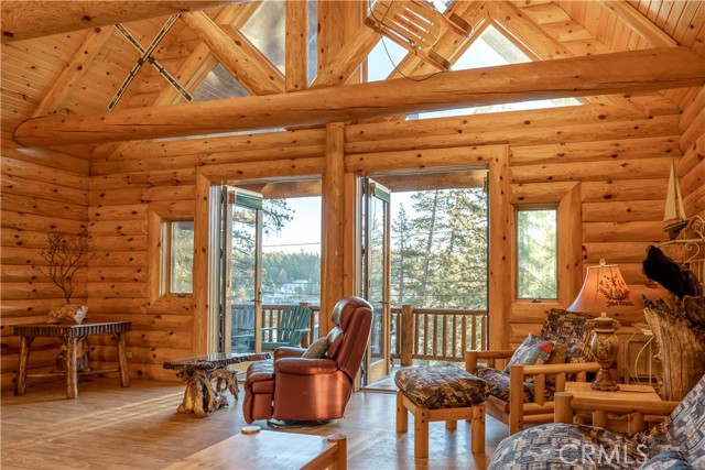 Detail Gallery Image 19 of 42 For 826 Boulder, Big Bear Lake,  CA 92315 - 3 Beds | 2/1 Baths