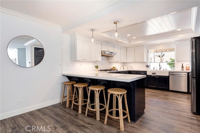 2014 Gates Avenue, Redondo Beach, California 90278, 4 Bedrooms Bedrooms, ,1 BathroomBathrooms,Residential,Sold,Gates,SB22196179