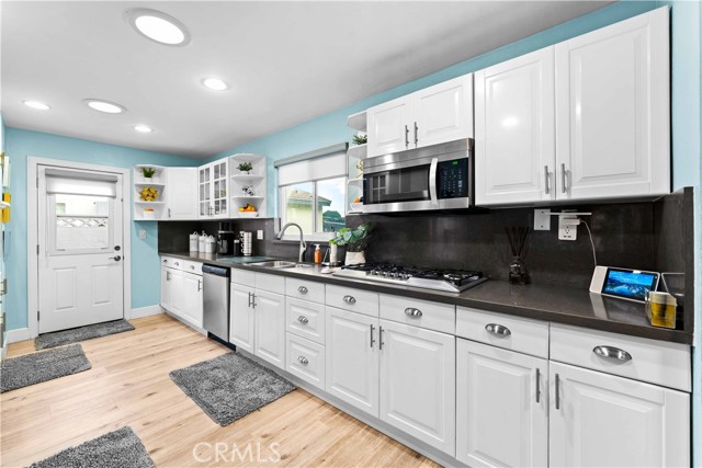 Detail Gallery Image 15 of 47 For 5930 Los Nietos St, Buena Park,  CA 90620 - 3 Beds | 2 Baths