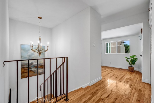 Detail Gallery Image 33 of 66 For 4121 Country Club Dr, Lakewood,  CA 90712 - 4 Beds | 5 Baths