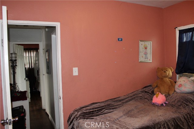 7016 Elmwood Road, San Bernardino, CA, 92404 7016 Elmwood Road, San Bernardino, CA, 92404