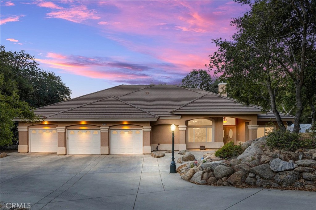 28112 Silverberry Court, Keene, CA 93531