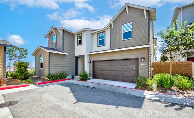 1202 Clipper Lane, Harbor City CA: https://media.crmls.org/medias/54bc53e4-b844-4184-95db-cf9e60fdae27.jpg