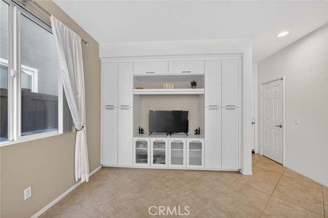 Detail Gallery Image 17 of 58 For 45160 Jumi Cir, Temecula,  CA 92592 - 4 Beds | 3 Baths