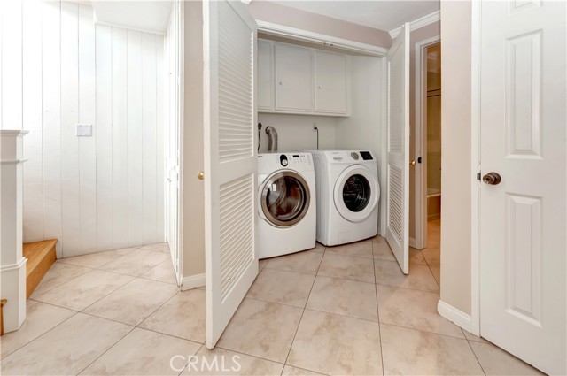 176 Sunset Terrace, Laguna Beach CA: https://media.crmls.org/medias/54bdca30-a796-41b5-bda5-b555e023a99e.jpg