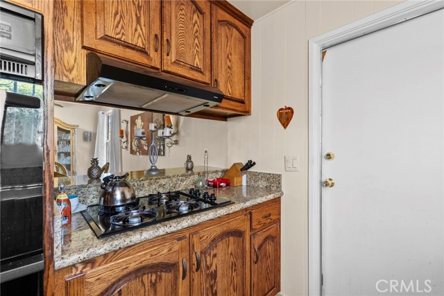 Detail Gallery Image 12 of 28 For 327 Flaxton St, Pomona,  CA 91767 - 3 Beds | 2 Baths