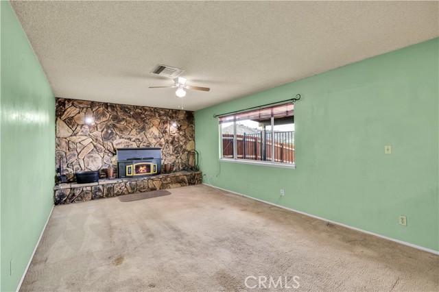 Detail Gallery Image 16 of 47 For 58116 Desert Gold Dr, Yucca Valley,  CA 92284 - 3 Beds | 2 Baths