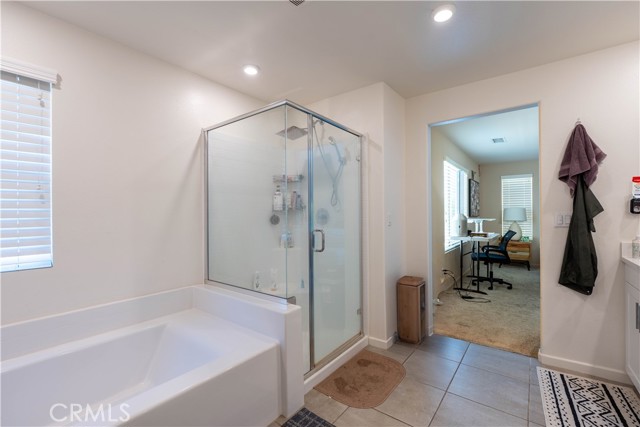 Detail Gallery Image 23 of 44 For 980 W Jasmine Way, Rialto,  CA 92376 - 4 Beds | 3 Baths