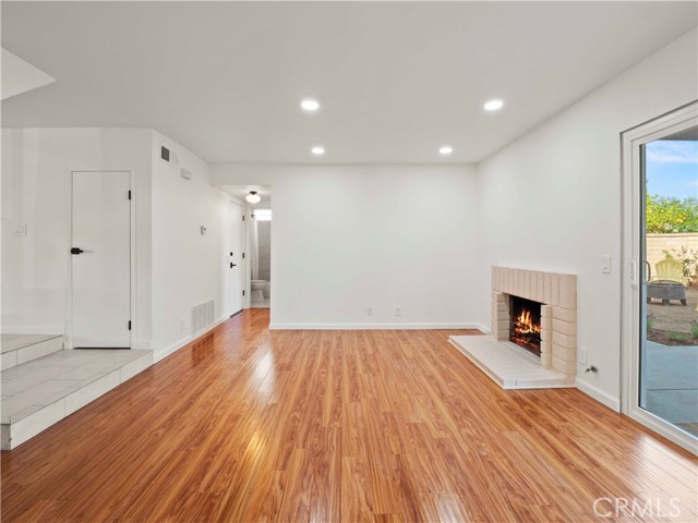 27572 Caraway Lane, Saugus CA: https://media.crmls.org/medias/54be912a-45a5-4057-aadb-d29647afb456.jpg