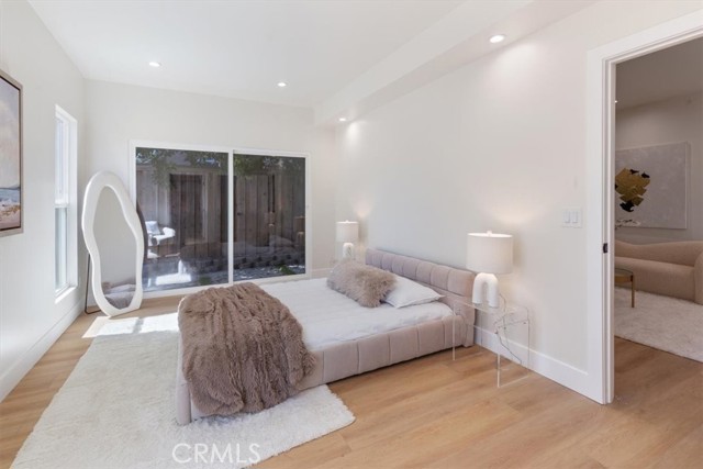 22452 Dolorosa Street, Woodland Hills CA: https://media.crmls.org/medias/54beb527-8f9f-4d8a-bac4-73273626d53d.jpg