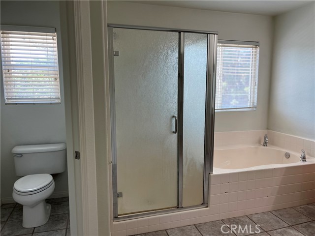 1483 Midnight Sun Drive, Beaumont CA: https://media.crmls.org/medias/54bf64c8-4cbb-4990-ba00-4ca2d72fd818.jpg