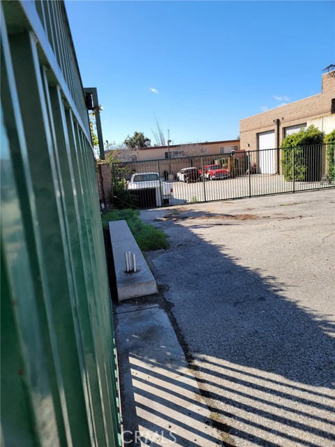 2351 Walnut Avenue, Signal Hill, California 90755, ,Commercial Lease,For Rent,2351 Walnut Avenue,CROC25065863