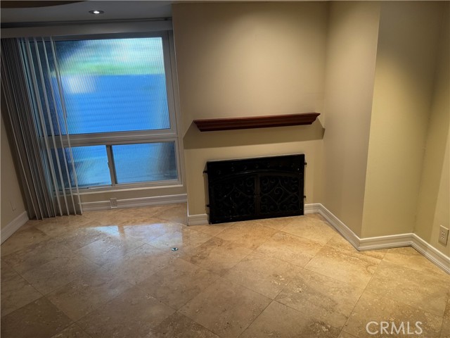 Drew Fenton | 11370 W Sunset Boulevard Los Angeles CA | MLS: 7423377