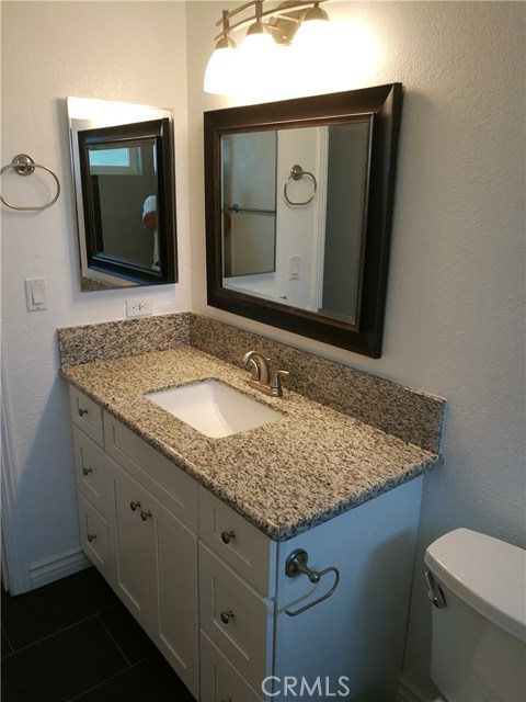2762 E Saint Andrews Street, Ontario CA: https://media.crmls.org/medias/54c115cb-ecbb-4abf-a8ee-aa8ac8108103.jpg