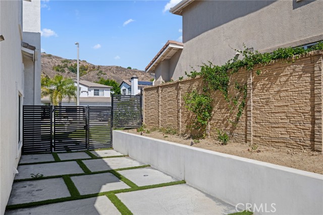 Detail Gallery Image 35 of 59 For 17764 Sidwell, Granada Hills,  CA 91344 - 4 Beds | 4 Baths