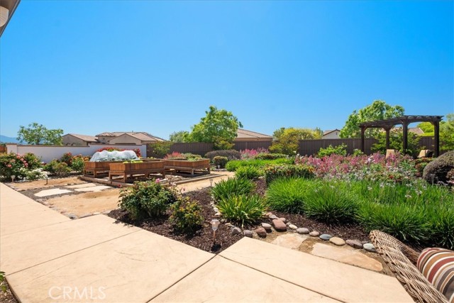 Detail Gallery Image 42 of 56 For 287 Tom Mcguinness Jr. Cir, Fallbrook,  CA 92028 - 4 Beds | 2/1 Baths