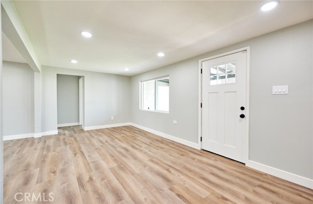 Detail Gallery Image 6 of 18 For 18821 Lynwood St, Bloomington,  CA 92316 - 3 Beds | 1 Baths