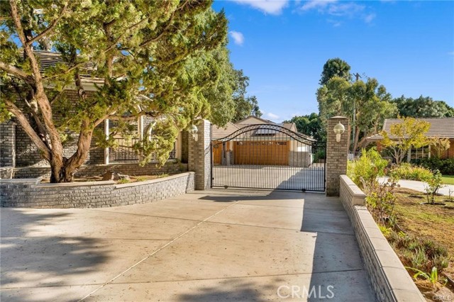 Detail Gallery Image 3 of 73 For 1146 Sandhurst Ln, La Verne,  CA 91750 - 6 Beds | 4 Baths