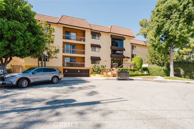 645 Balboa Avenue, 1C photo 39