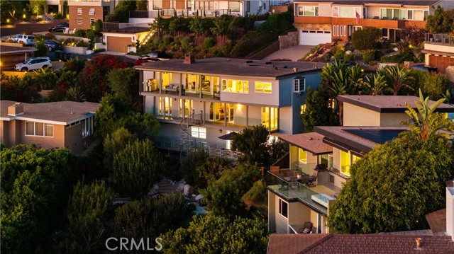 Detail Gallery Image 2 of 50 For 905 Canyon View Dr, Laguna Beach,  CA 92651 - 4 Beds | 4/1 Baths