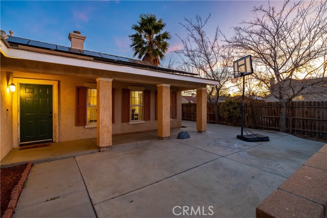 Detail Gallery Image 4 of 45 For 3340 Brabham Ave, Rosamond,  CA 93560 - 4 Beds | 3 Baths