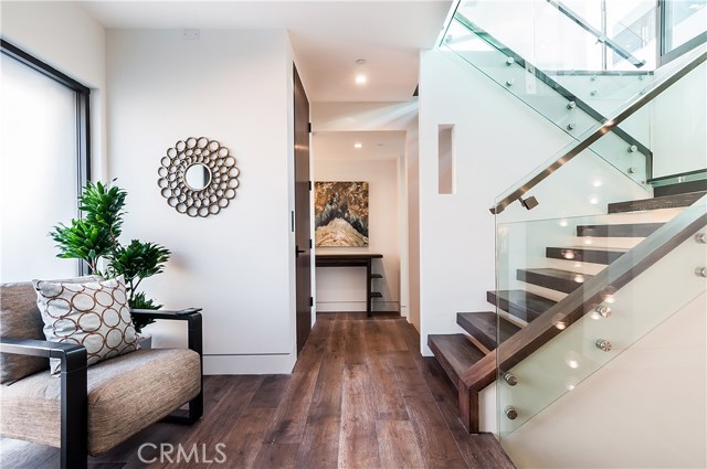 1635 Palm Drive, Hermosa Beach, California 90254, 4 Bedrooms Bedrooms, ,3 BathroomsBathrooms,Residential,Sold,Palm,SB17135203