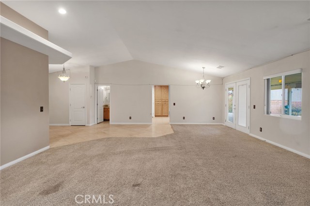 Detail Gallery Image 3 of 34 For 13934 Okesa, Apple Valley,  CA 92307 - 4 Beds | 2/1 Baths