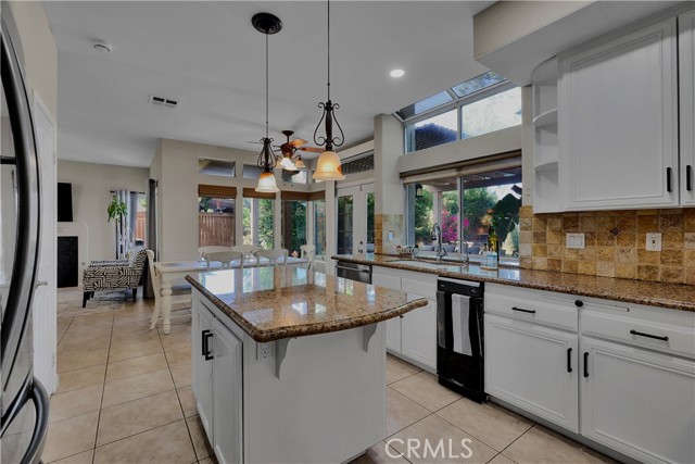 Detail Gallery Image 26 of 40 For 39990 Gibraltar Dr, Murrieta,  CA 92562 - 5 Beds | 3 Baths